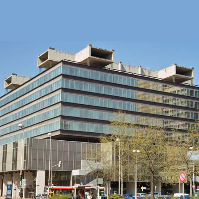 Photographie de l'hôtel de la Communauté urbaine de Lyon à son état actuel